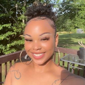 Meet your Posher, Tamara